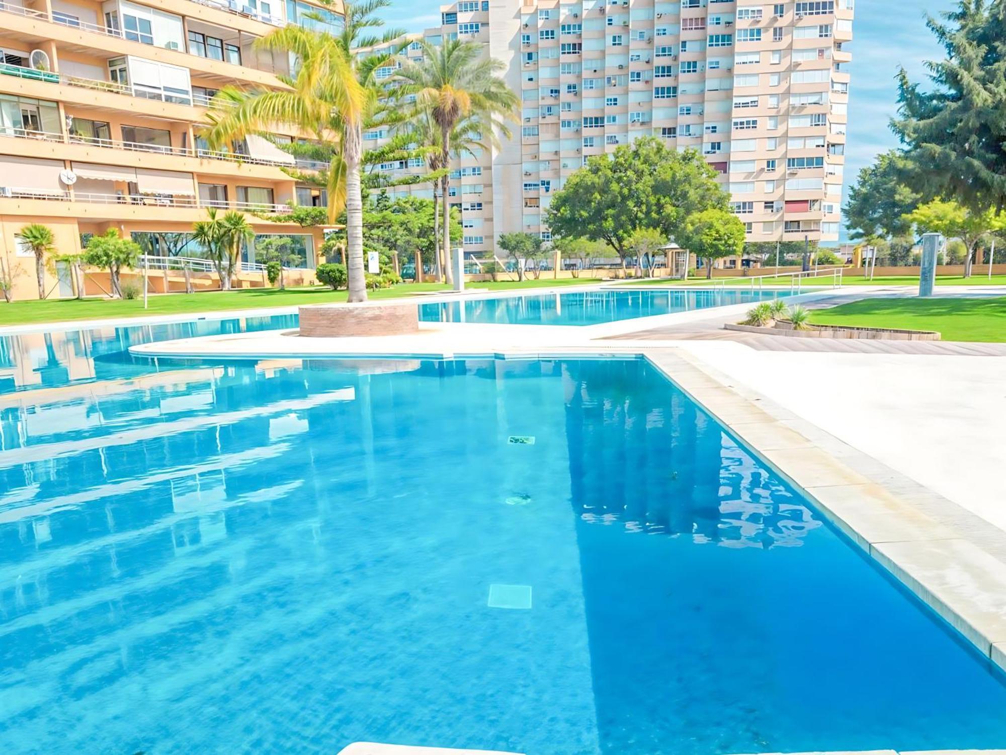 Cozy Flat With Sea Views La Torre Apartment Torremolinos Exterior photo